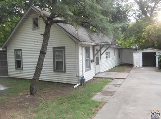914 SW Warren Ave, Topeka, KS 66606