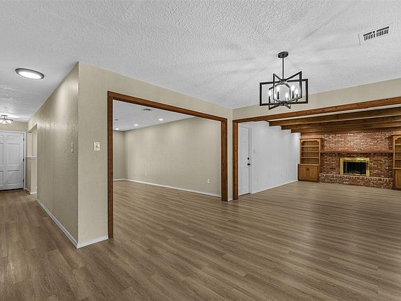 4th image of 9 NW 60th St