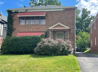 3533 Daleford Rd, Shaker Heights, OH 44120
