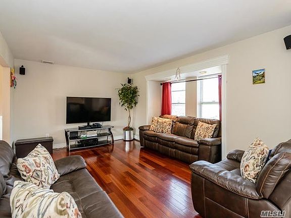 4th image of 4 Doyle Ct