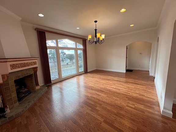 3rd image of 1438 36th Ave