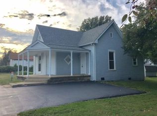 38 E Michigan St, Clayton, IN 46118