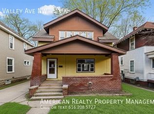 254 Valley Ave NW, Grand Rapids, MI 49504
