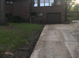 829 Fairfax Dr, Fairfield, AL 35064