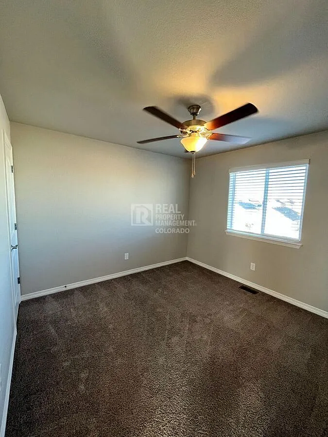 Amazing Ranch Home with Fully Fenced Backyard — Photo 4