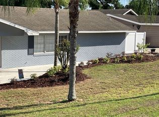 140 N Lake Florence Dr, Winter Haven, FL 33884