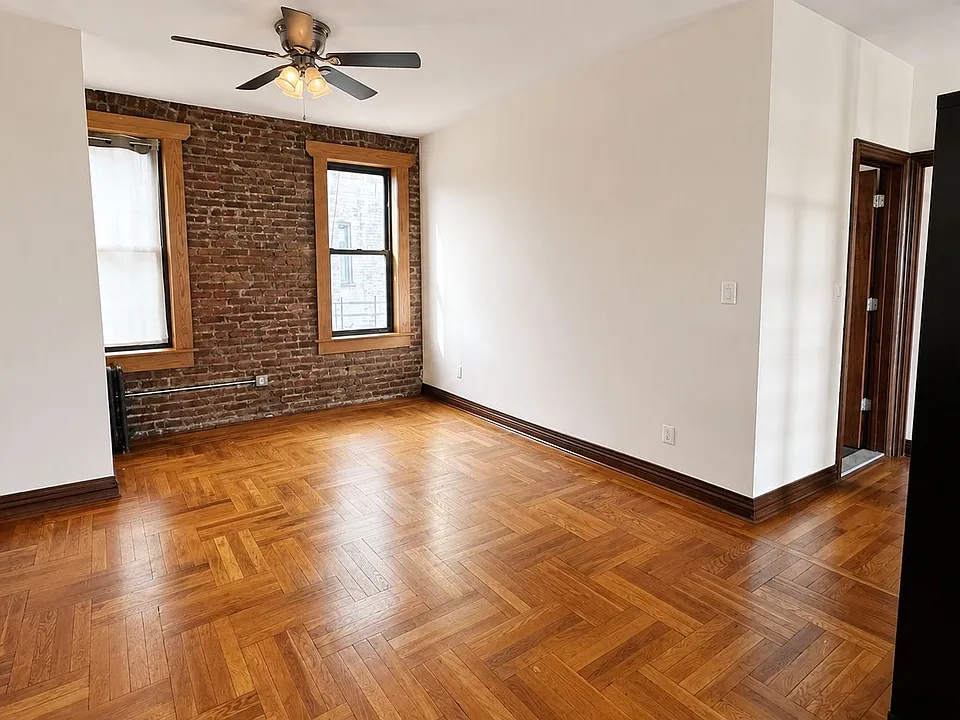 374 Eastern Pkwy #D2