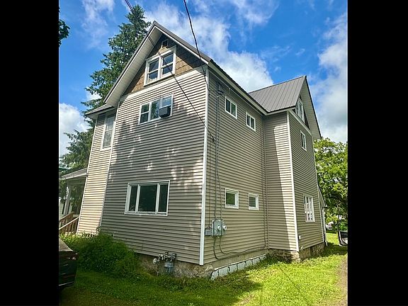 2nd image of 51 S Main St #1
