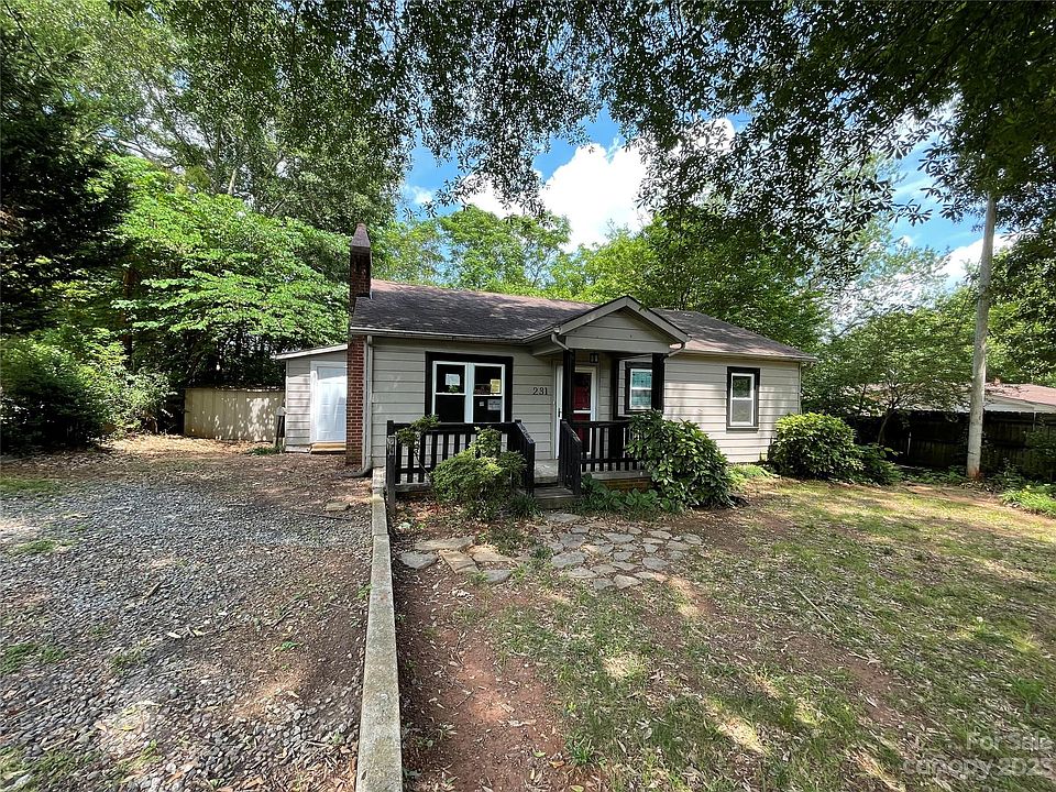 1st image of 231 Willow Run Dr