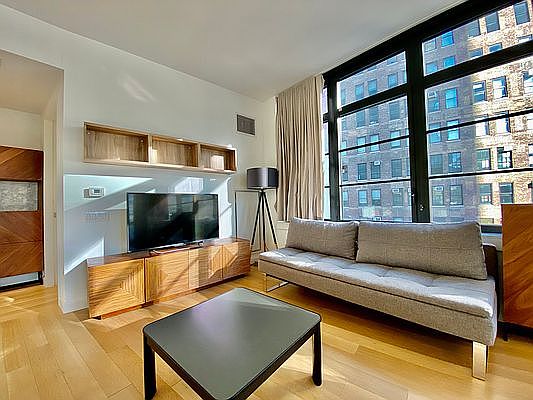 3rd image of 50 W 30th St #7C