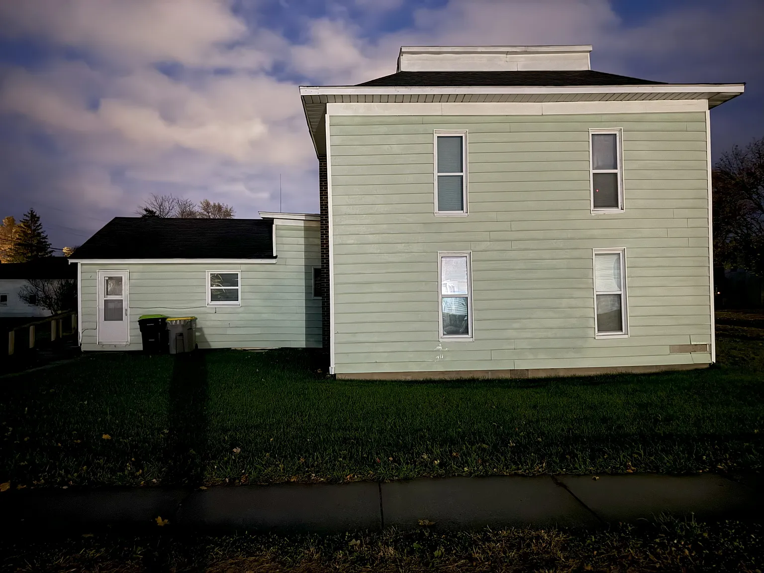 4 bed, 1872 sqft, $1,525 — Photo 4