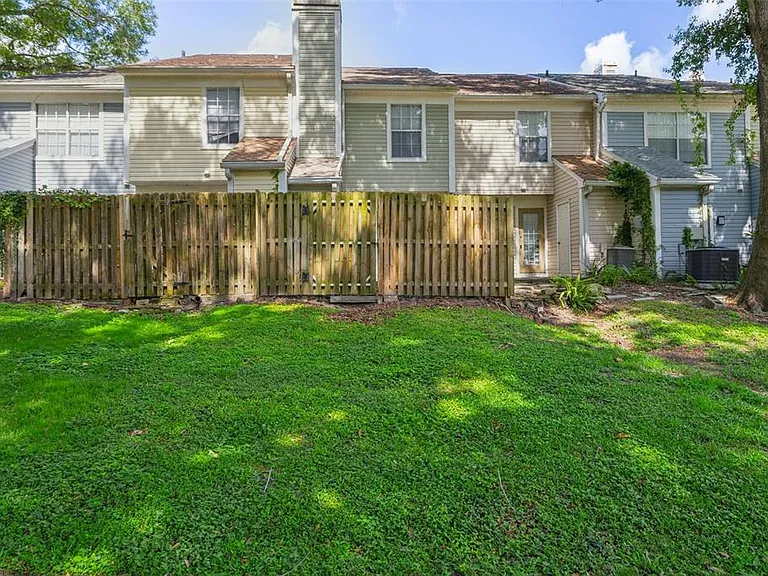 11325 Stratton Park Dr #11325 — Photo 23