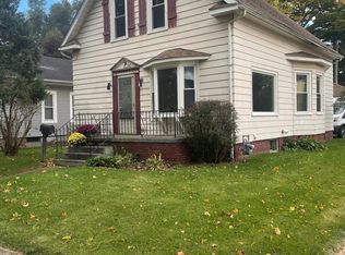 302 Bond St, La Porte, IN 46350