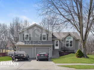 1409 NE 101st Ter, Kansas City, MO 64155