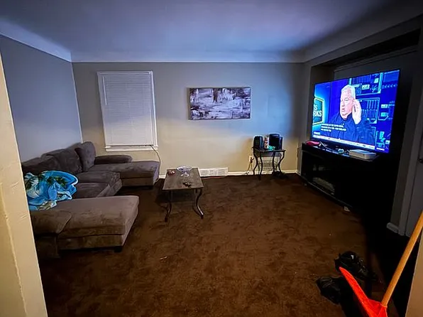 15427 Patton St, Detroit, MI 48223