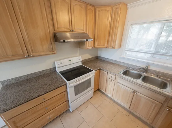 640 S 2nd St APT 3, Rio Vista, CA 94571