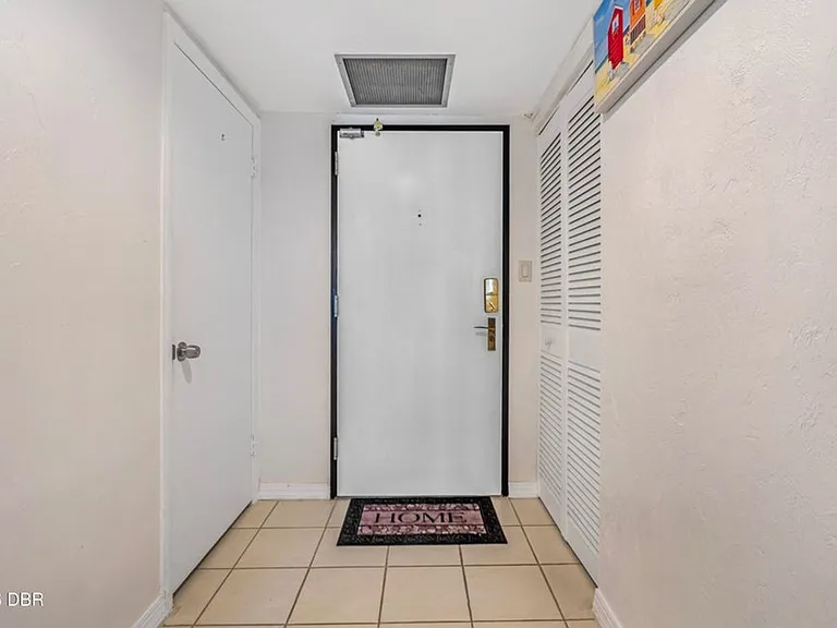 3051 S Atlantic Ave #1705 — Photo 4