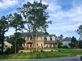 48 Forrest Hills Dr, Voorhees, NJ 08043