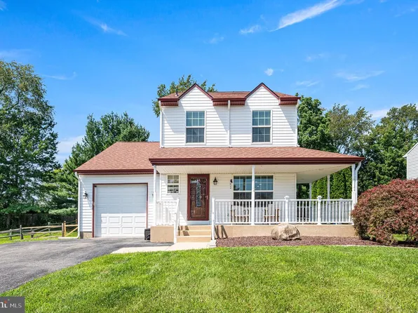 601 Orchard Way, Upper Chichester, PA 19014