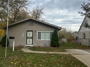 5971 Princess St, Taylor, MI 48180