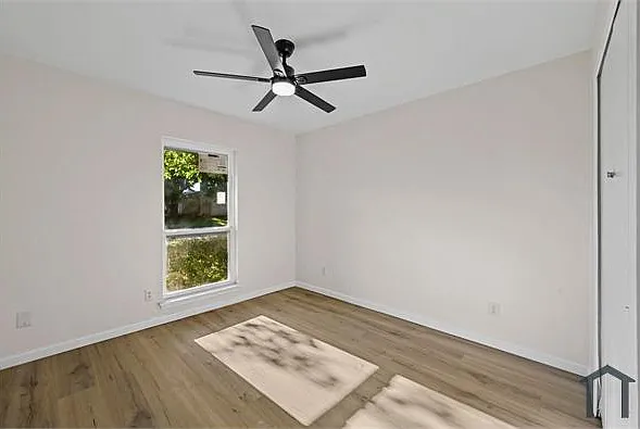 11919 Bushmills Rd — Photo 15