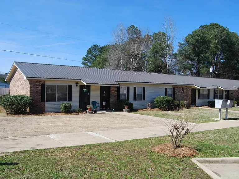 117 Homestead Dr — Photo 2
