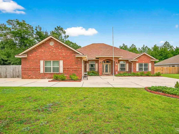 9302 Iron Gate Blvd, Milton, FL 32570