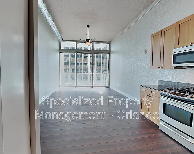 1 bed, 1.0 bath, 650 sqft, $1,575 — Photo 4