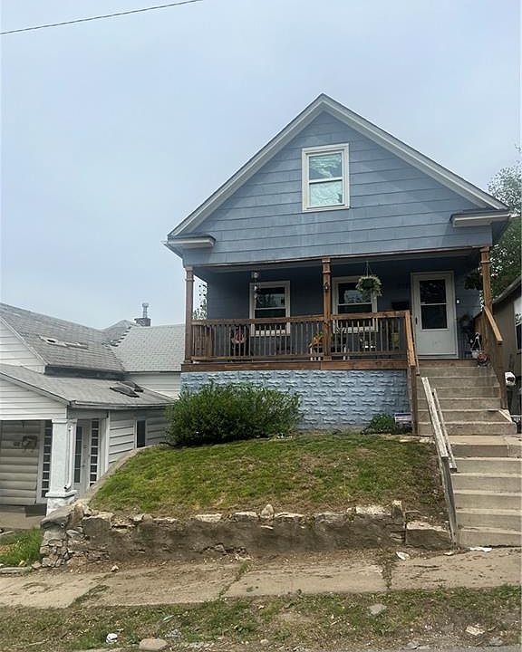 1st image of 207 S Mill St