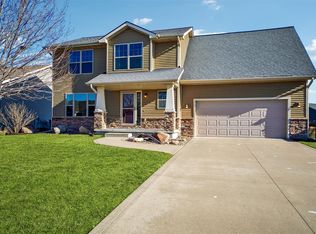 1011 NW Abbie Dr, Ankeny, IA 50021