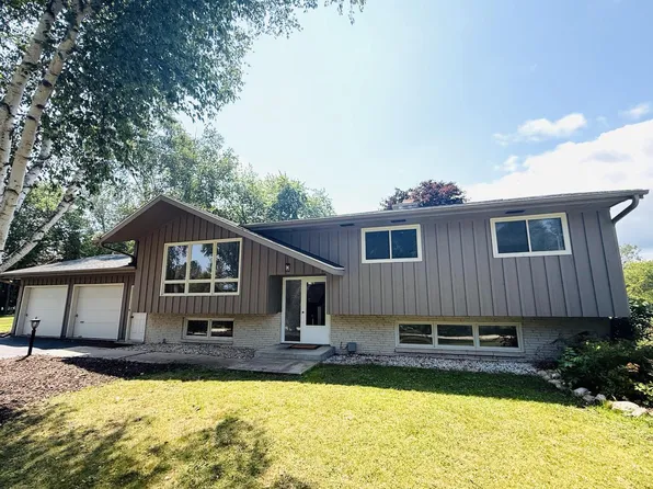 N6392 Sherry LANE, Sheboygan, WI 53083