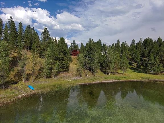 3rd image of 962 Emerald Lake Loop