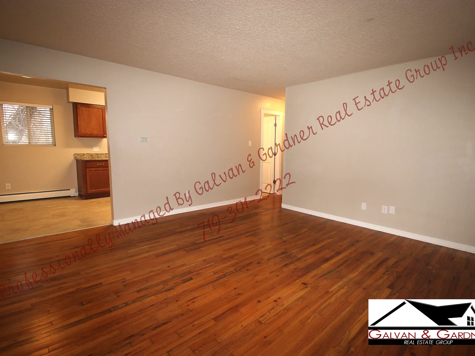 2 bed, 725 sqft, $900 — Photo 3