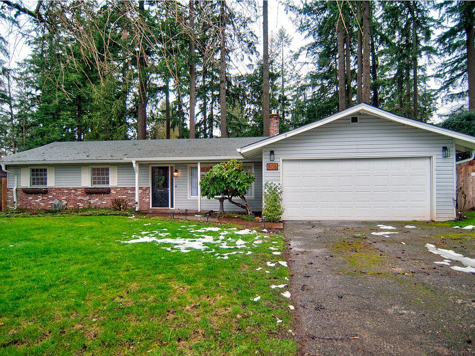 1st image of 808 SE 98th Ave