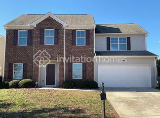 319 Village Broad St, Dacula, GA 30019