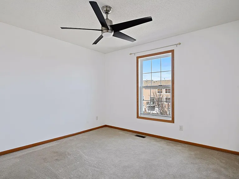 7601 Elm Grove Cir — Photo 13