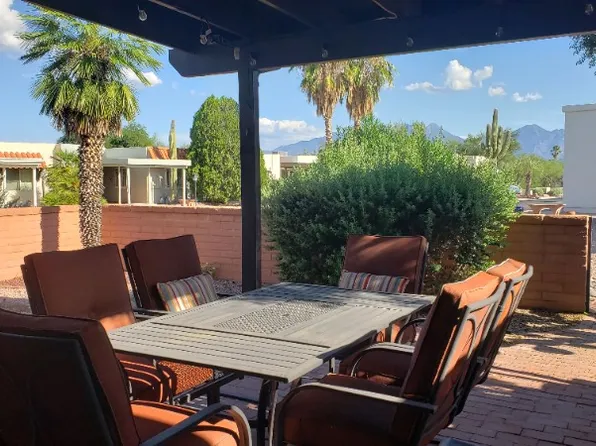 328 N Calle Del Chancero, Green Valley, AZ 85614
