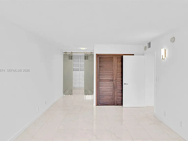 2500 Parkview Dr #1219 — Photo 25
