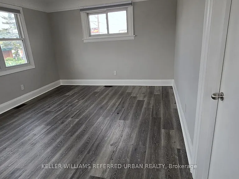 399 King St W — Photo 16