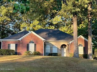 110 Thistledown Dr, Natchez, MS 39120