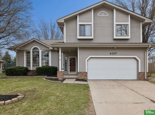 4317 S 150th St, Omaha, NE 68137