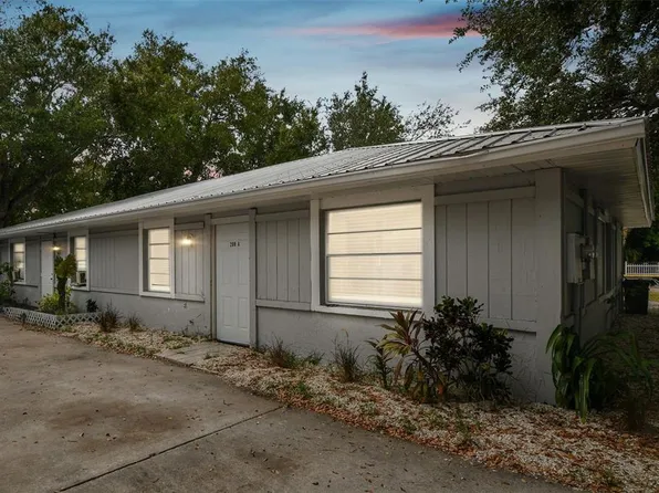 208 31st Ave E APT A, Bradenton, FL 34208