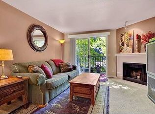 820 3rd Ave APT B202, Kirkland, WA 98033