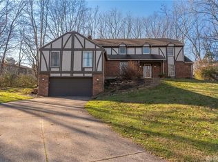 7565 Wilmington Pike, Dayton, OH 45458