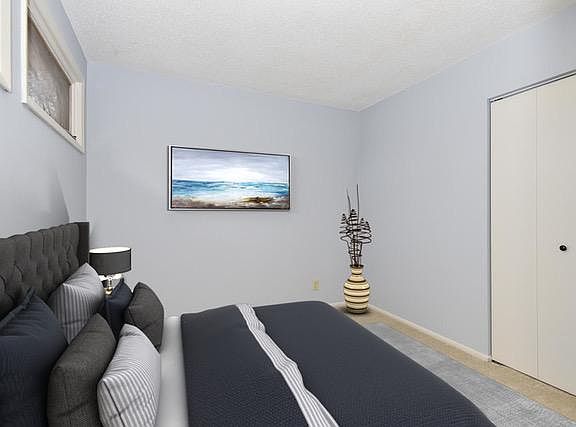 5th image of 6322 Welcome Ave N