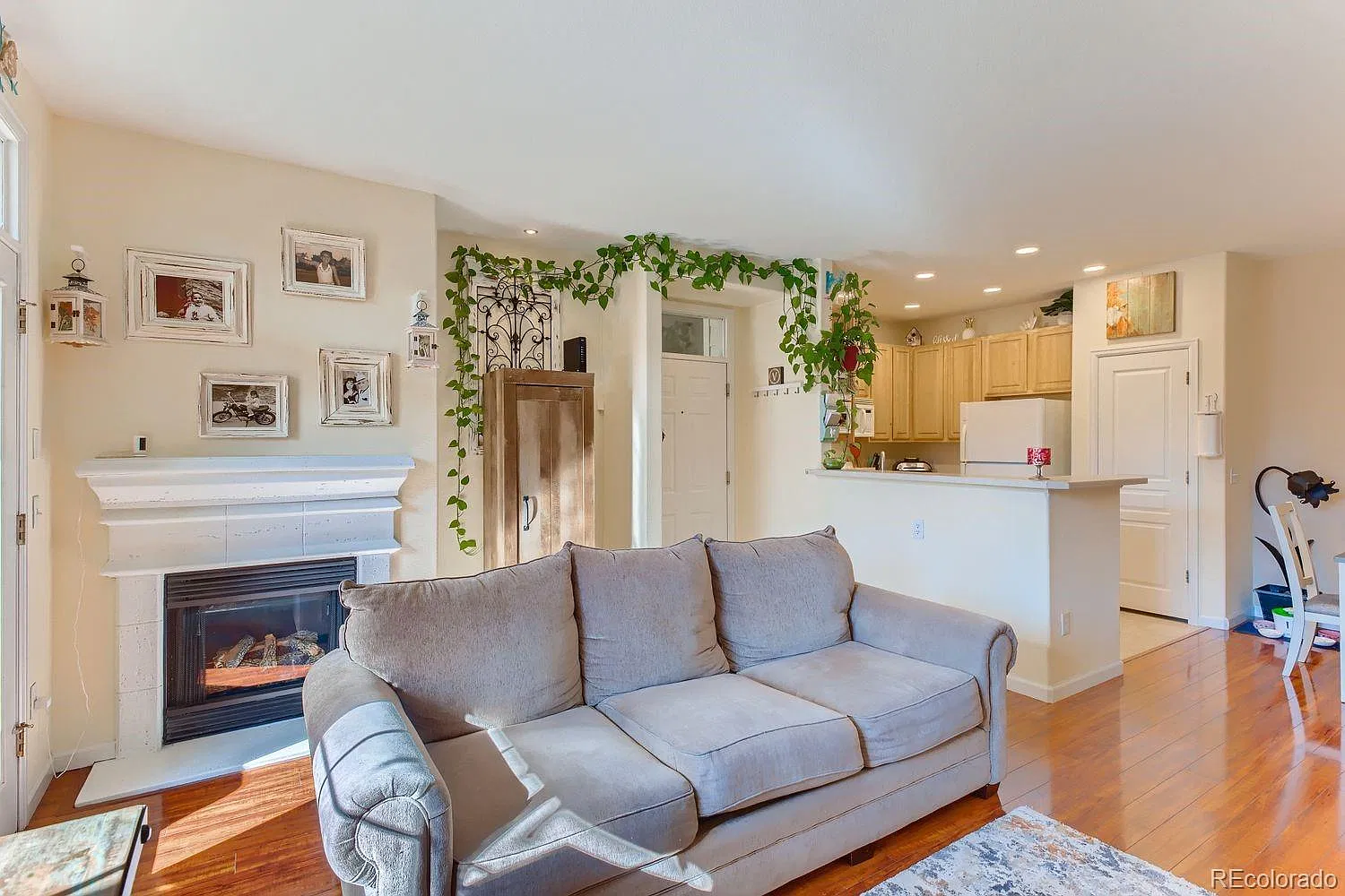 10301 W Girton Dr — Photo 3