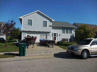 314 Settlement Rd, Hartford, WI 53027