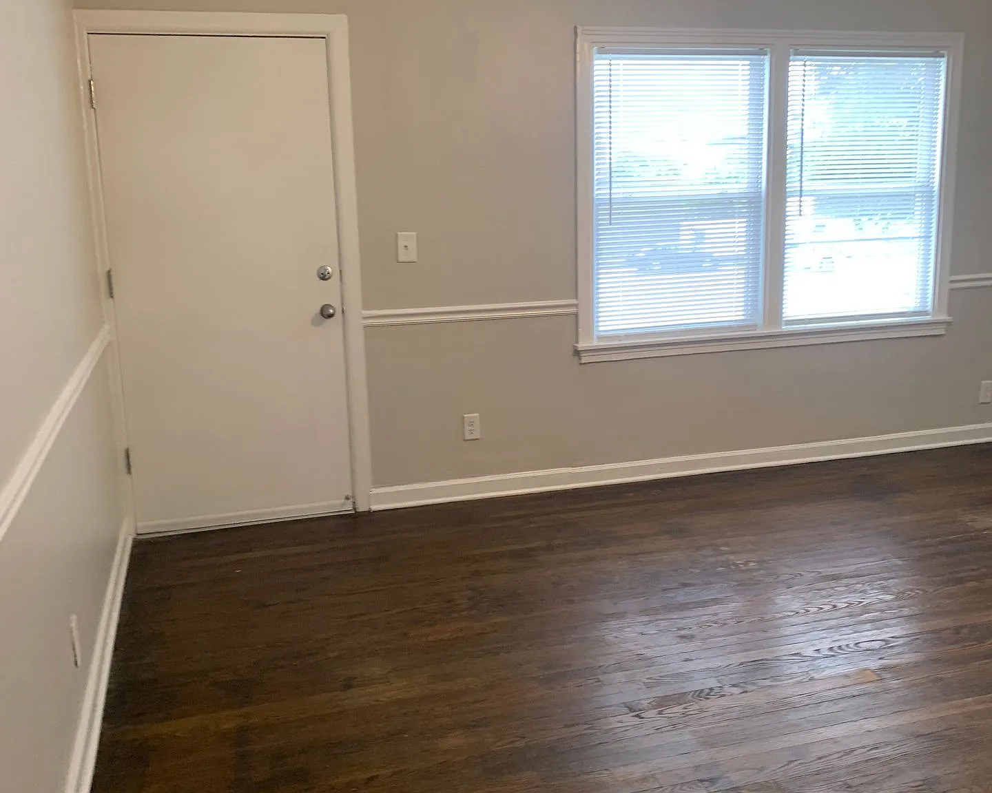Washington Apartments - Central Location, Modern Updates Meet Classic Charm — Photo 3