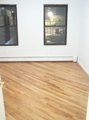 2nd image of 409 1st St APT 3