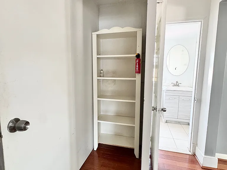 27 W Lincoln Ave #2 — Photo 5
